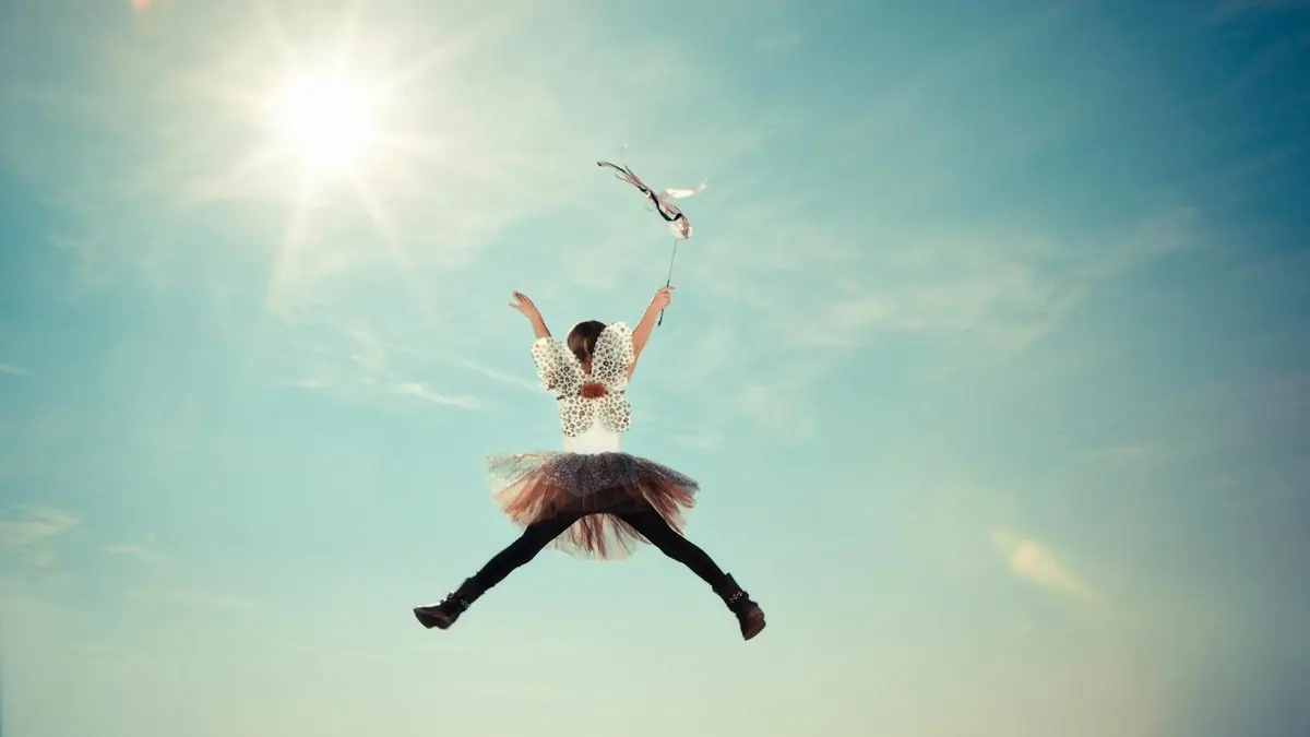 Person Jumping Photo