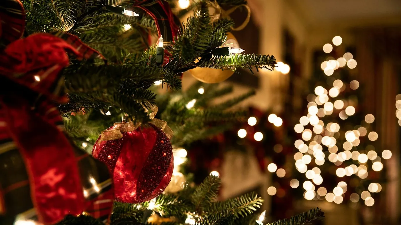 green Christmas tree