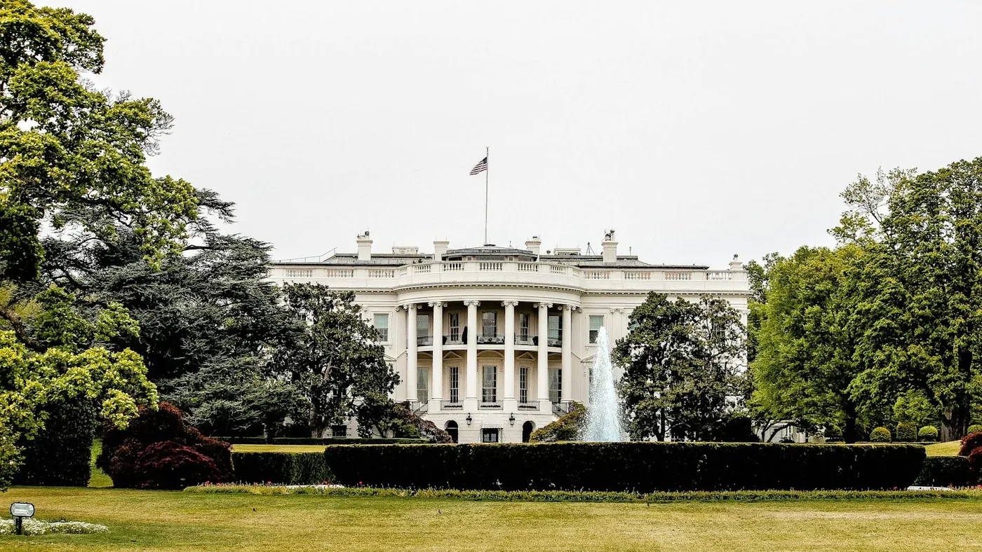architectural photography of white house